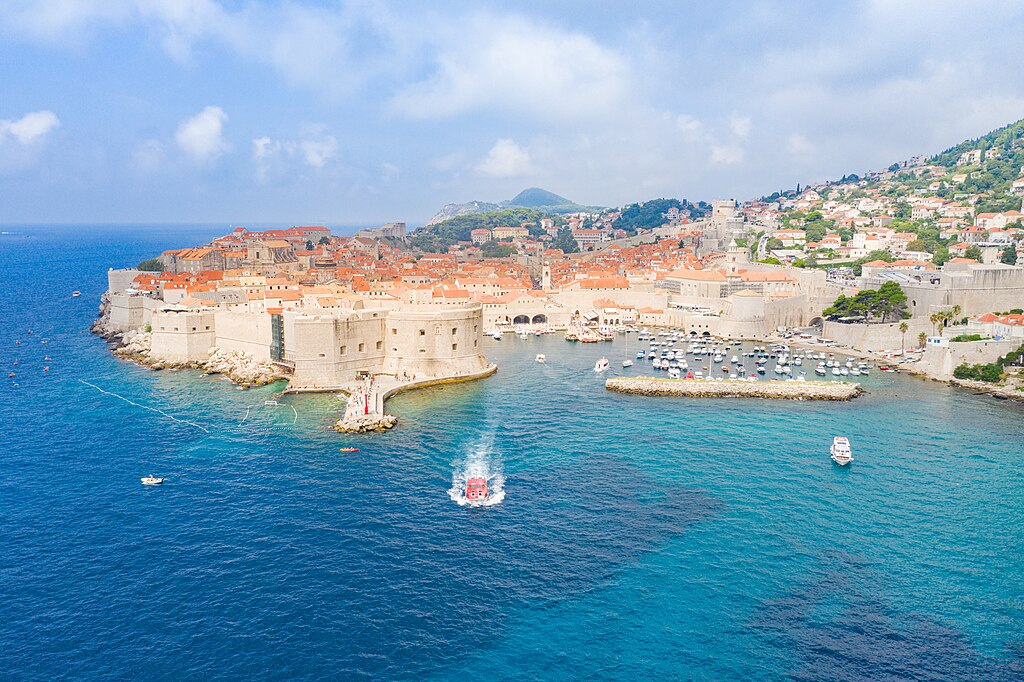 Porporela: Dubrovnik’in Denizle Buluştuğu Nokta


