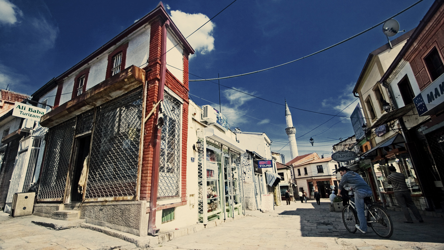 Eski Üsküp Çarşısı: Zamanın Durduğu Sokaklar
