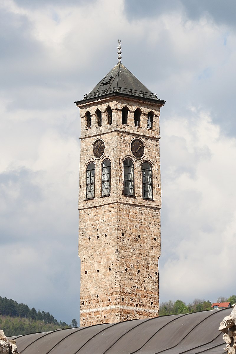 Saat Kulesi

